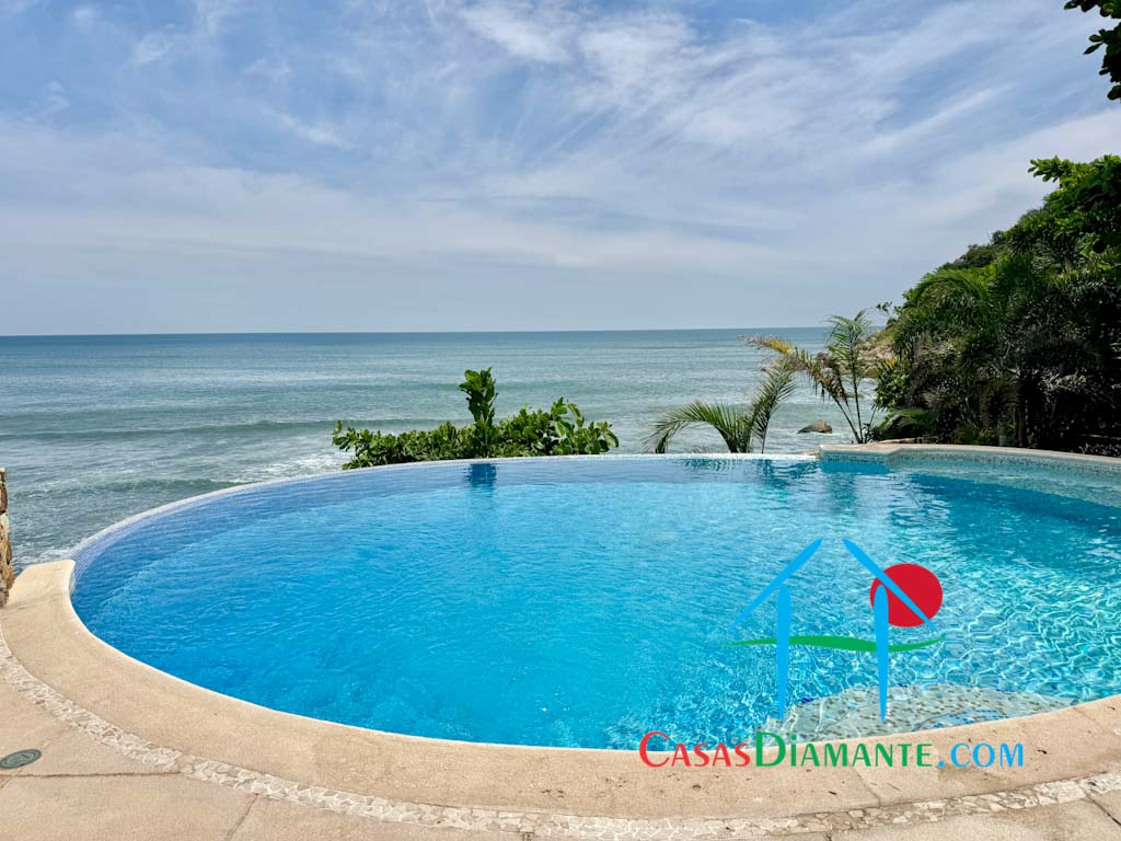 Real Diamante Del Mar Casa Palapas - Terraza con acceso directo a la playa 6